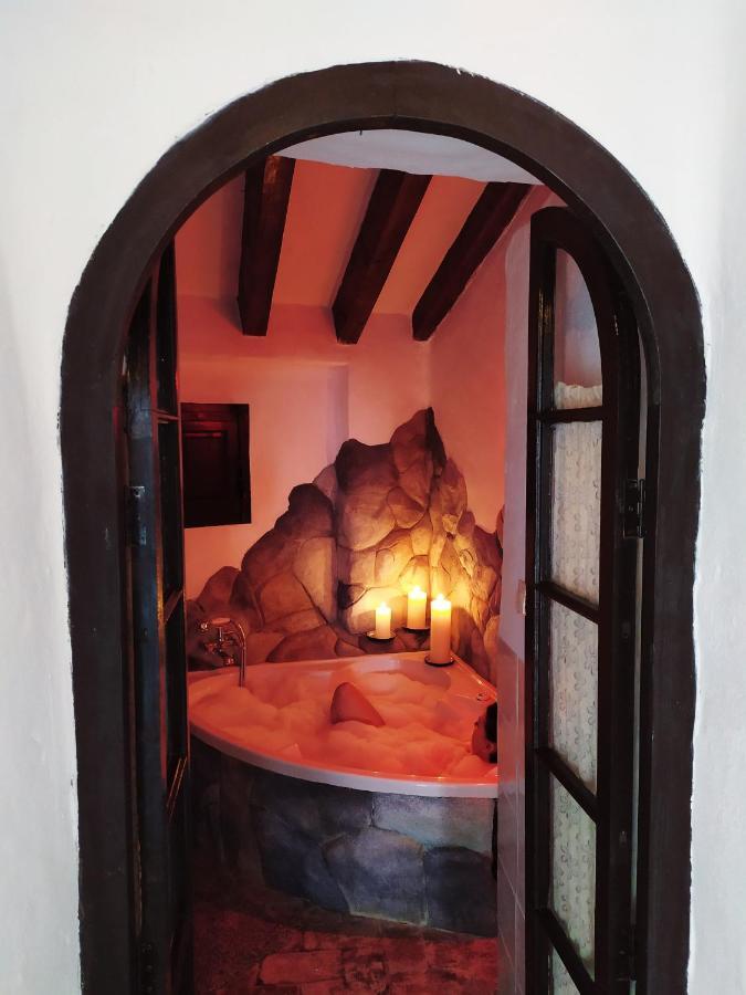 El Escondite De Martina, Casa Rural Romantica Setenil De Las Bodegas Exterior photo